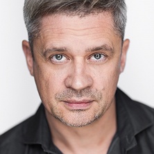 aktor piotr grabowski